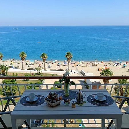 Maremare, Really On The Beach, With Private Parking Savona Exterior foto